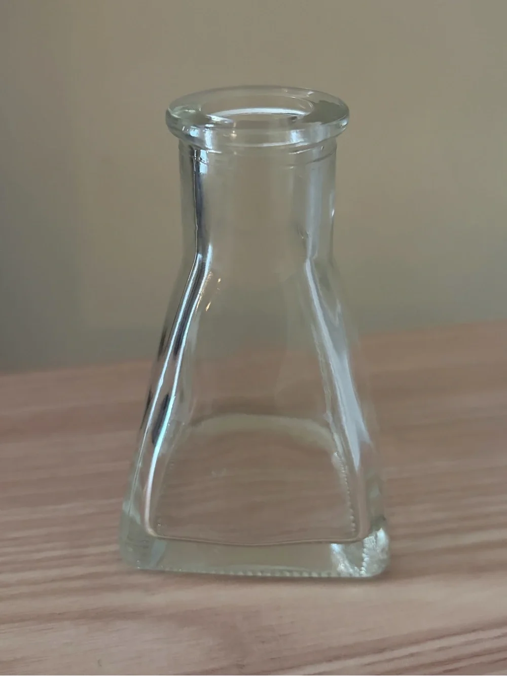 ⚡️ Mini Single Flower Vase